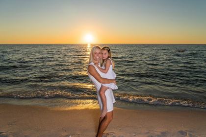Beach couples portraits Naples