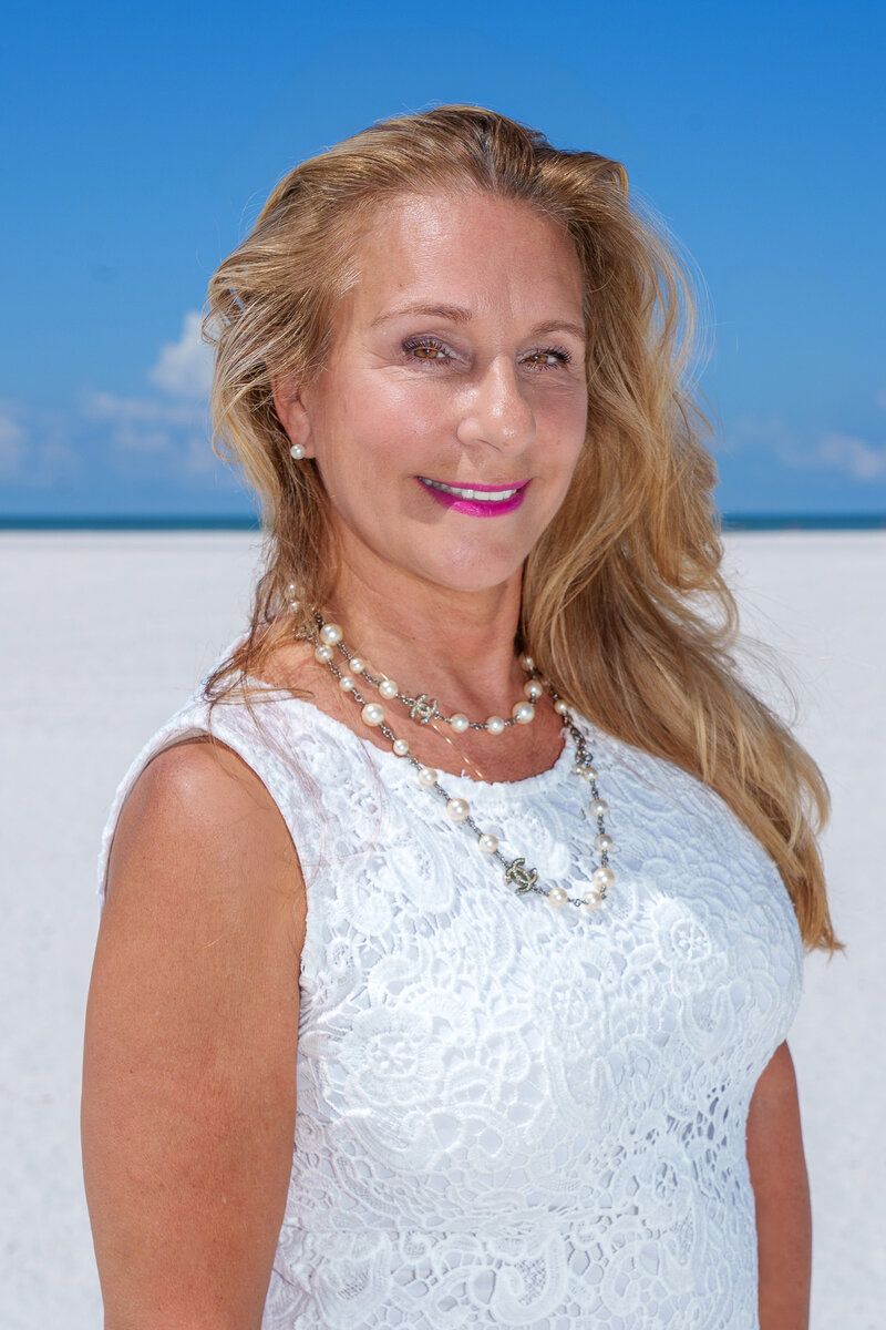 Professional headshot session in Naples FL by Rob Bach Photography
